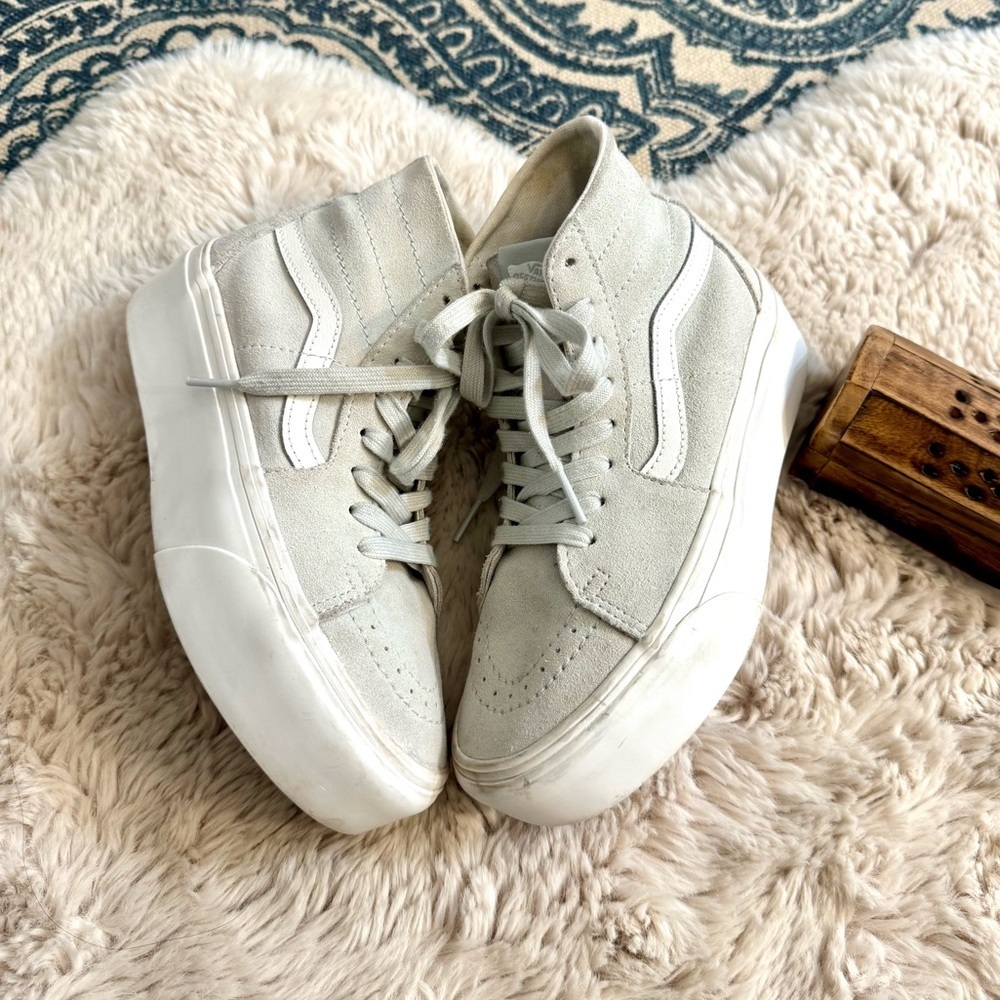 Vans Women’s SOFT SUEDE SK8-HI TAPERED STACKFORM SHOE size 6.5 - Picture 11 of 16